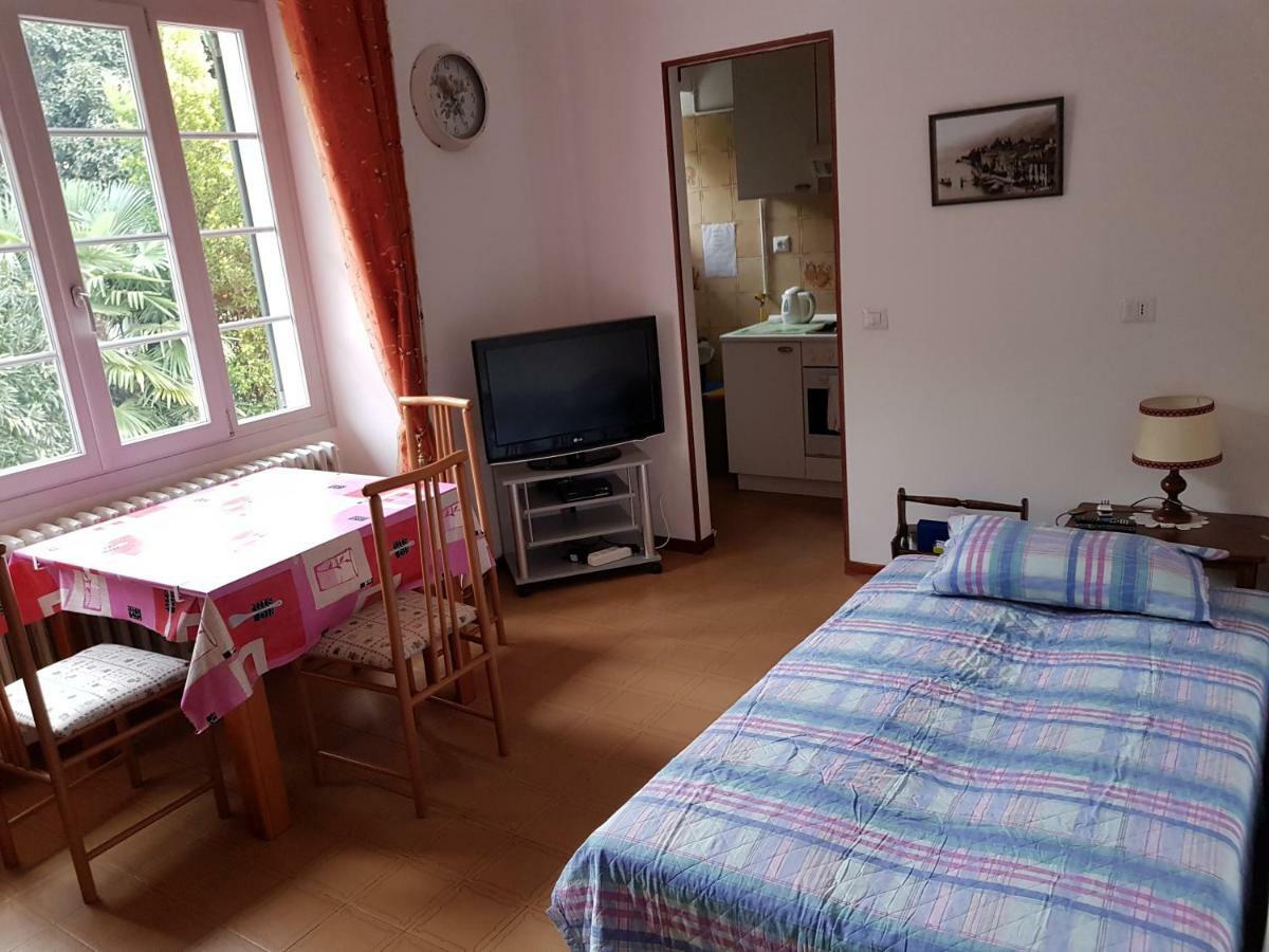 Casa Ubaldo Lejlighed Cannero Riviera Eksteriør billede